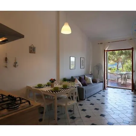 Casa Elba Con Giardino Hébergement de vacances
